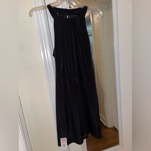 BCBG black dress. Size 6. Never worn.